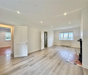 3 bedroom detached house to rent - Photo 3