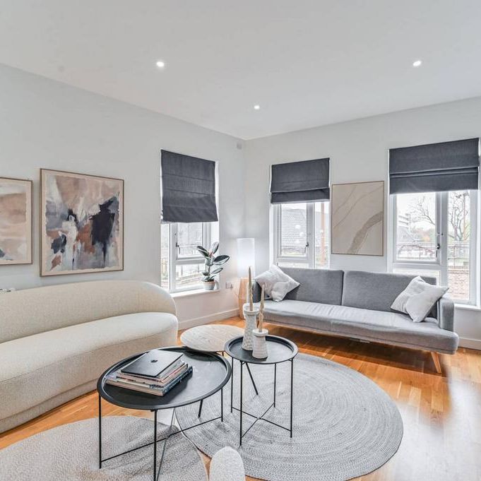 3 bedroom maisonette to rent - Photo 1