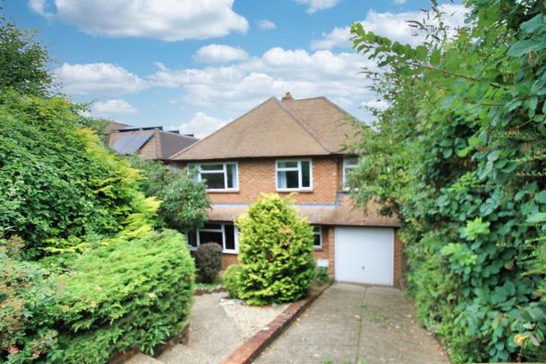 High View Road, Guildford, Surrey, GU2 - Photo 1