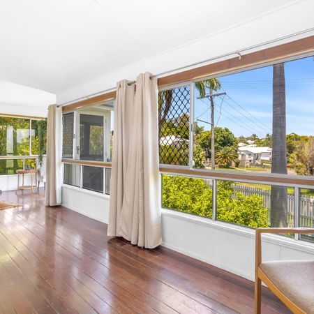 Stunning Family Home with Pool & Shed - Photo 3
