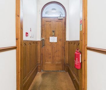 Studio to rent - Photo 6