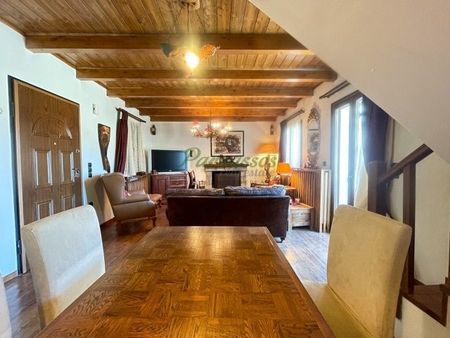 Άλλο είδος κατοικίας για ενοικίαση Κέντρο (Αράχωβα) - Φωτογραφία 3