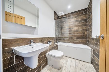 2 bedroom apartment to rent - Photo 5