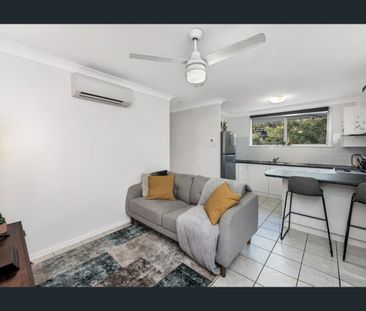 Well Designed 2 Bedroom Unit In Red Hill - Photo 1