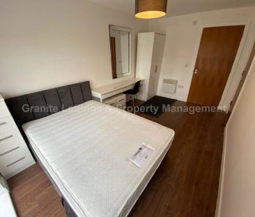 3 bedroom apartment to rent - Photo 5