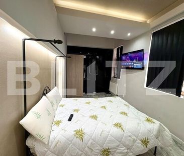 Garsoniera mobilat modern de închiriat, 40 mp, zona Centrala - Fotografie 2