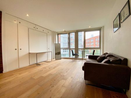 Studio Flat, Ontario Tower, E14 - Photo 3