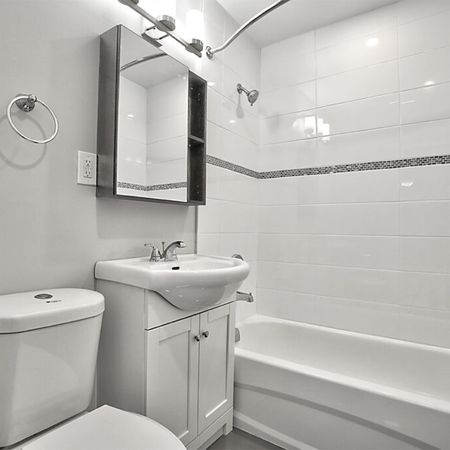 Lu Ray Apartments - Photo 4