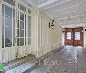 Location appartement, Paris 7ème (75007), 2 pièces, 50.72 m², ref 8... - Photo 3