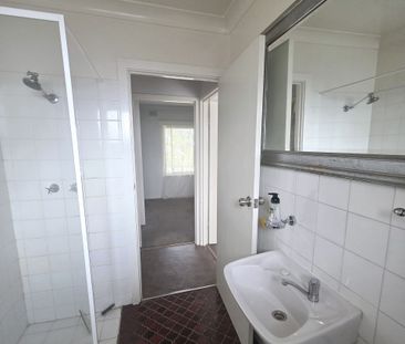 Available Now! Well Maintained 2 Bedroom Unit in a Convenient Locat... - Photo 1