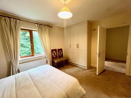 7 Lord Leitrim Court, Lough Rynn, Mohill, Leitrim - Photo 5