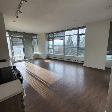 Spacious 2 Bedroom at Evolve - Photo 1