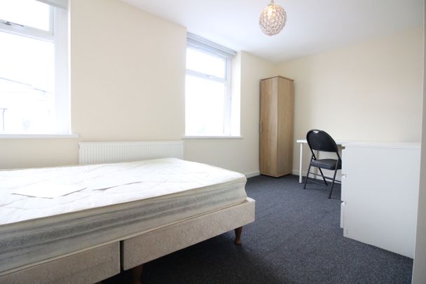 Thesiger Street, Cathays, Cardiff, Cardiff, CF24 - Photo 1