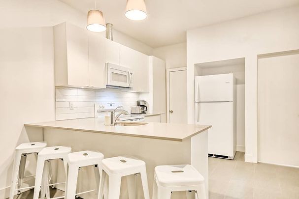 Condo for rent, Montréal (Outremont) - Photo 1