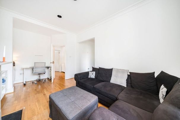 Moore Park Road, SW6, London - Photo 1