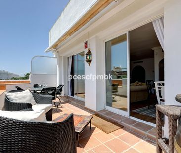 House in Estepona, Costa del Sol - Photo 2