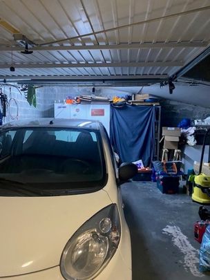 Instapklaar appartement met garage en kelderberging - Photo 1