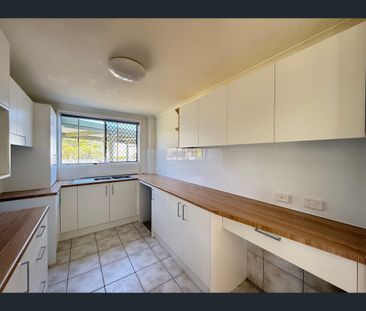 3/49 Back Street, Biggera Waters, Qld 4216 - Photo 1