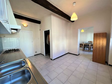 Location Appartement 3 pièces 83m² PUGET VILLE 83390 - Photo 4