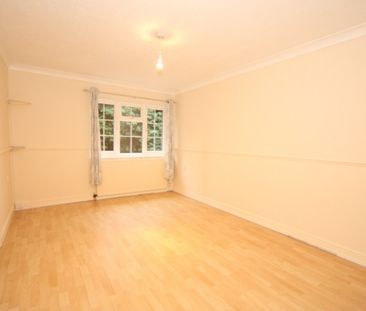 Mount Hermon Road, Woking - Photo 3