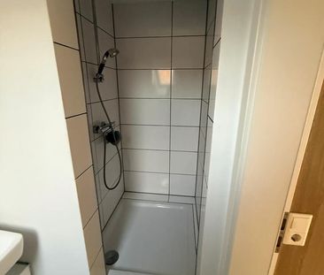 1,5 Zimmer Wohnung im Dachgeschoss - Photo 1