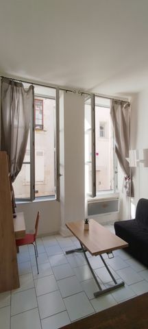 Location Appartement 2 pièces 24m² ORLEANS 45000 - Photo 4