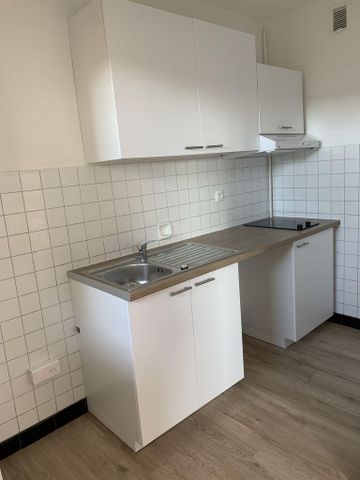 Location Appartement 1 pièce 29m² VALENCE 26000 - Photo 2