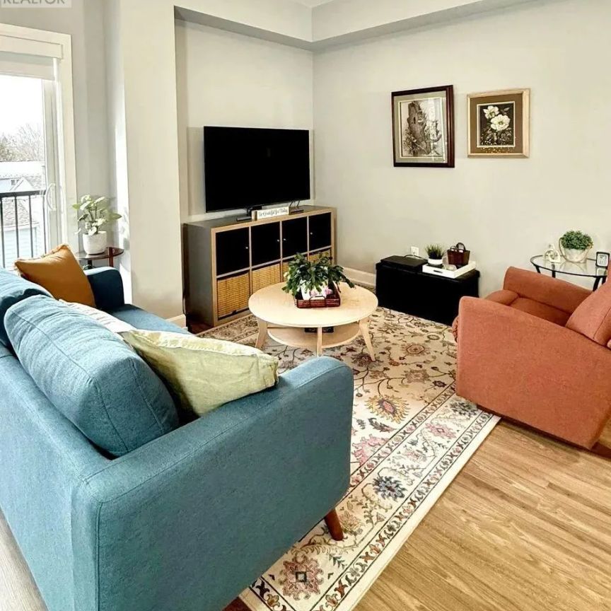 214 - 2396 CLEROUX CRESCENT - Photo 1