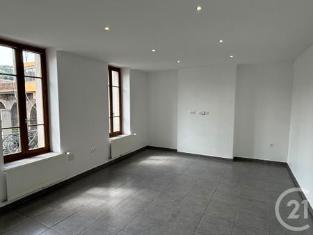 : Appartement 96.0 m² à ST ETIENNE - Photo 2