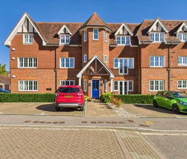 Oakfield Close, Amersham, Buckinghamshire,HP6 - Photo 2
