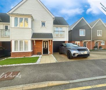 4 bedroom semi-detached house to rent - Photo 6