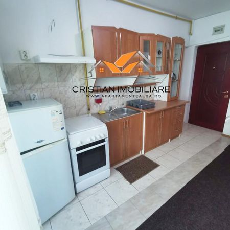 Apartament 2 camere, bloc nou, Centru, mobilat, utilat! - Fotografie 3