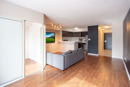 25 The Esplanade #1421 - Photo 2