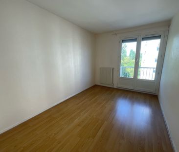 Location Appartement 2 pièces 45m² BOURGES 18000 - Photo 4