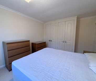 2 bed apartment to rent in Alpine Court, Kenilworth, CV8 - Photo 4