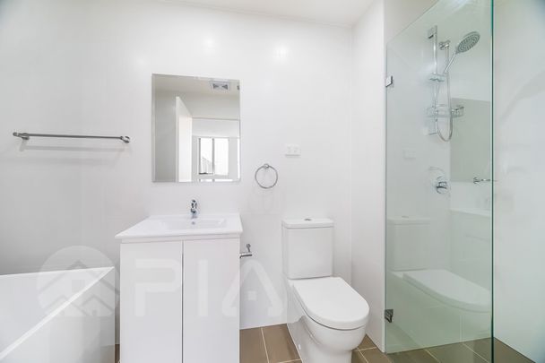 1002/260 Coward Street Mascot - Photo 1