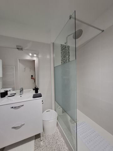 Location Appartement 2 pièces 54m² VICHY 03200 - Photo 5