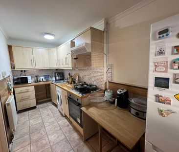 Doric Way, London - Photo 6