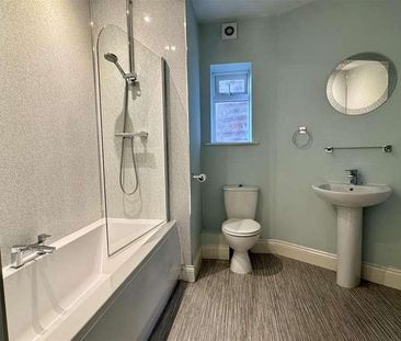 Dean Road, Scarborough, YO12 - Photo 6