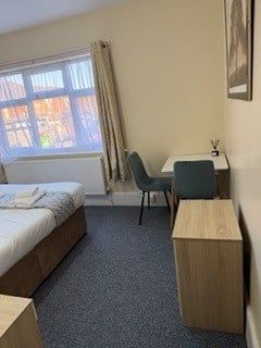 Room in a Shared Flat, Philip Lane, N15 - Photo 4