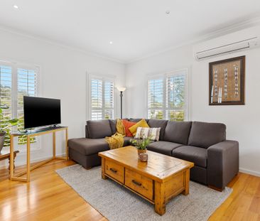 Coveted convenience meets impeccable style - Photo 6