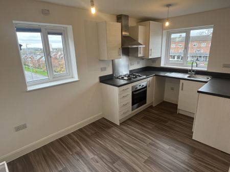 Pearsons Way, Leeds, Seacroft - Photo 5