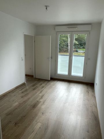 Location Appartement 2 pièces 47m² - Photo 5