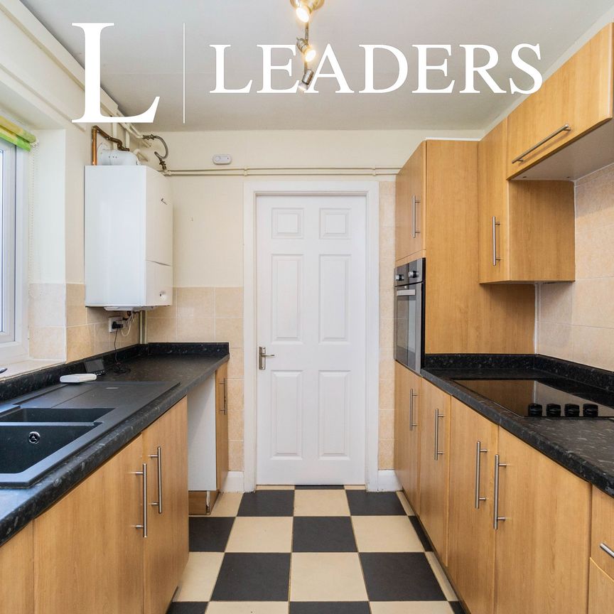 2 bedroom house to rent Cherry Road, CH3 - Photo 1