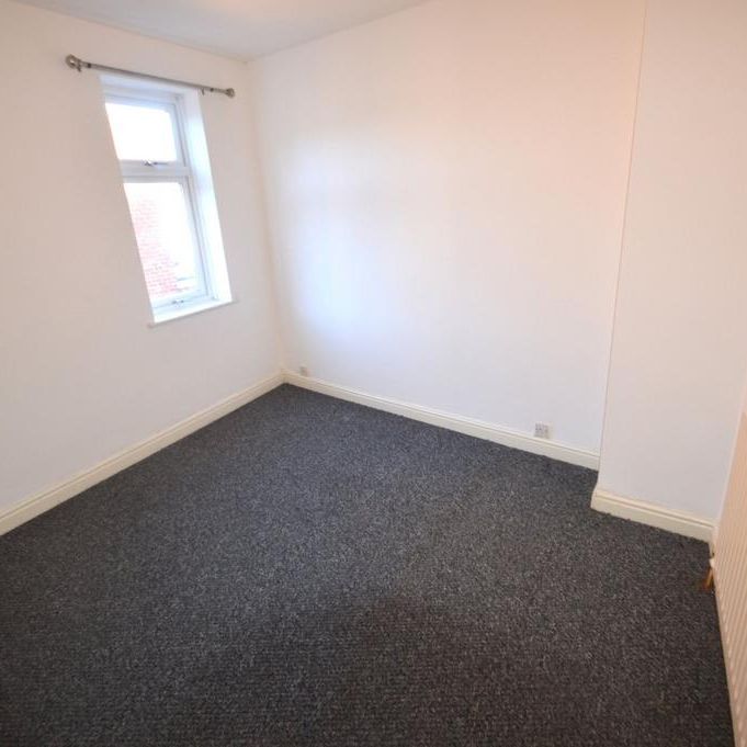 2 bedroom house to rent - Photo 1