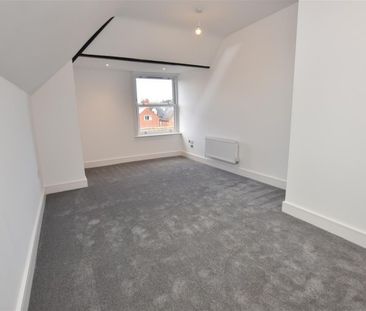 1 BED Flat To rent - Photo 2