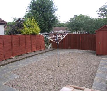 2 bedroom semi-detached house to rent - Photo 2