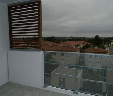 Location Appartement 2 pièces 39m² LAUNAGUET 31140 - Photo 5