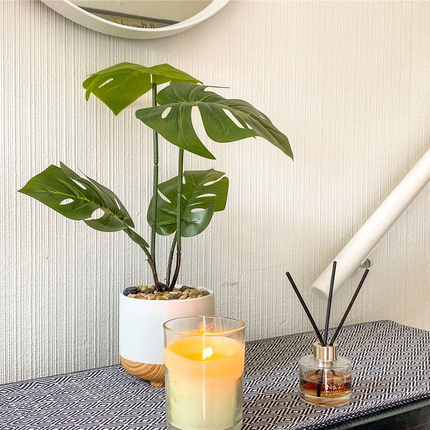 4 bedroom semi-detached house to rent - Photo 1