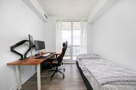 For Lease - 38 Forest Manor Road Unit# 1307, Toronto, Ontario - Photo 3